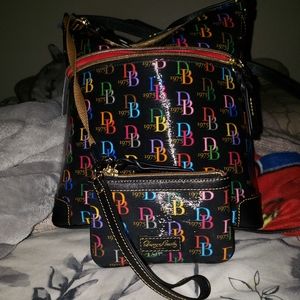 Dooney & bourke
